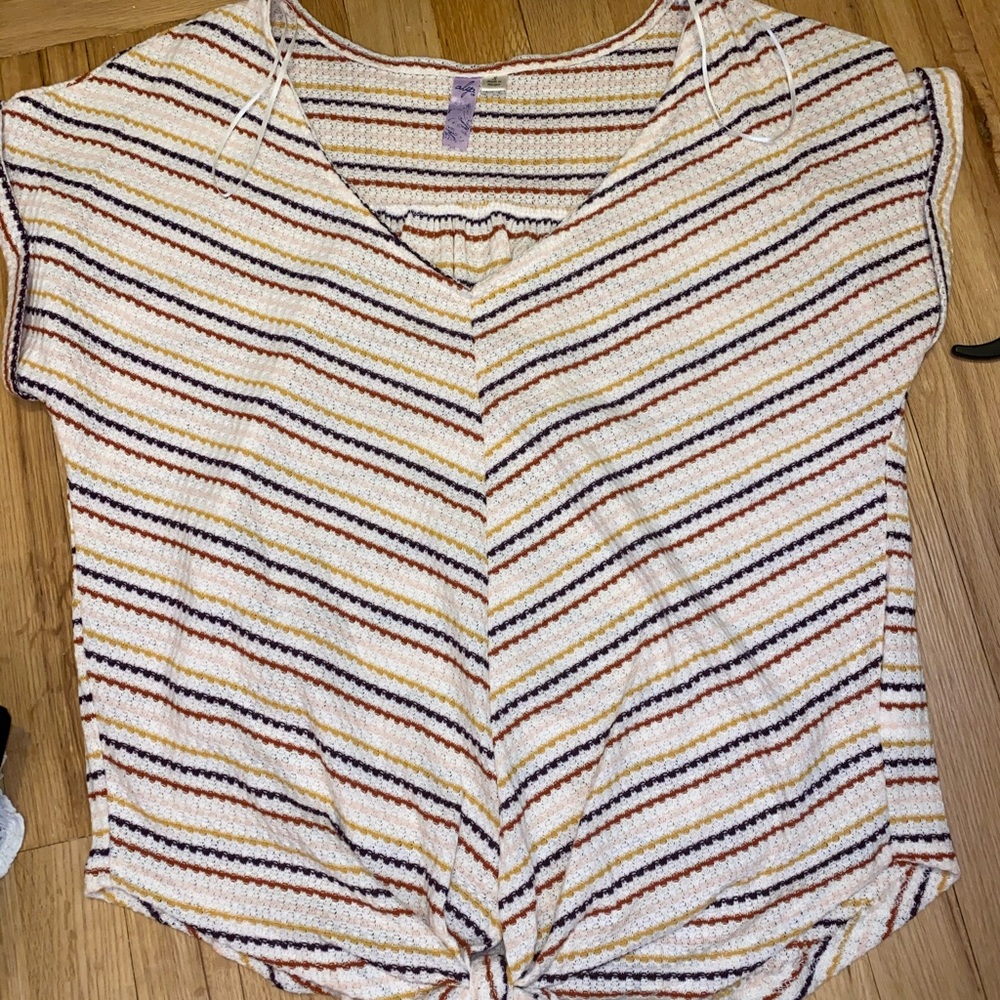Stripped top with tie